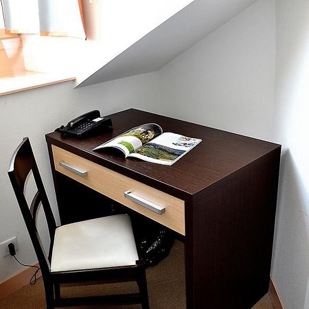Hotel Les Benedictins Limoges Kültér fotó