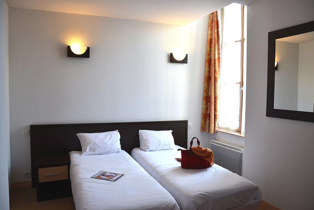 Hotel Les Benedictins Limoges Szoba fotó