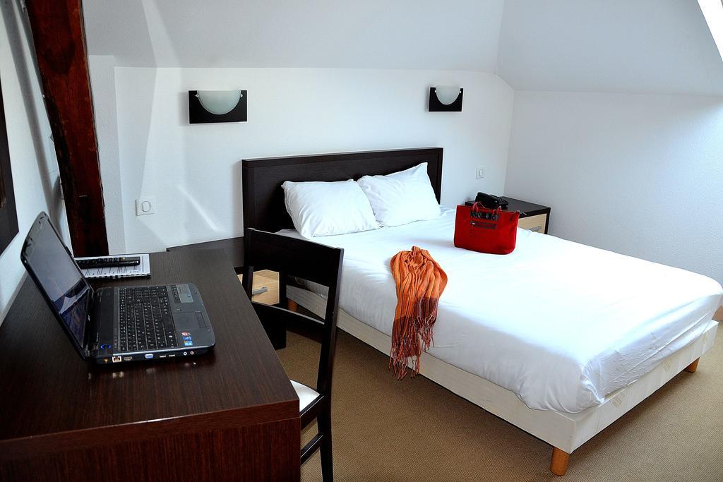 Hotel Les Benedictins Limoges Szoba fotó