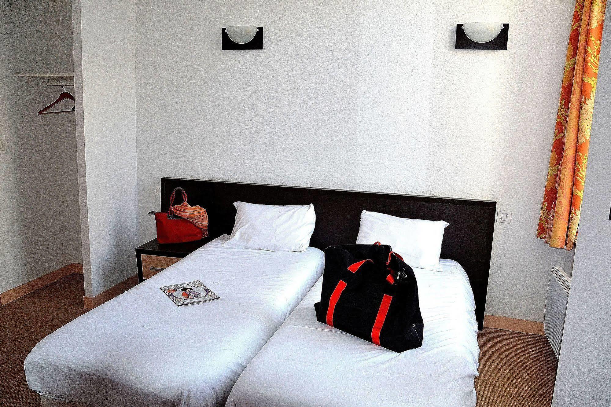 Hotel Les Benedictins Limoges Kültér fotó