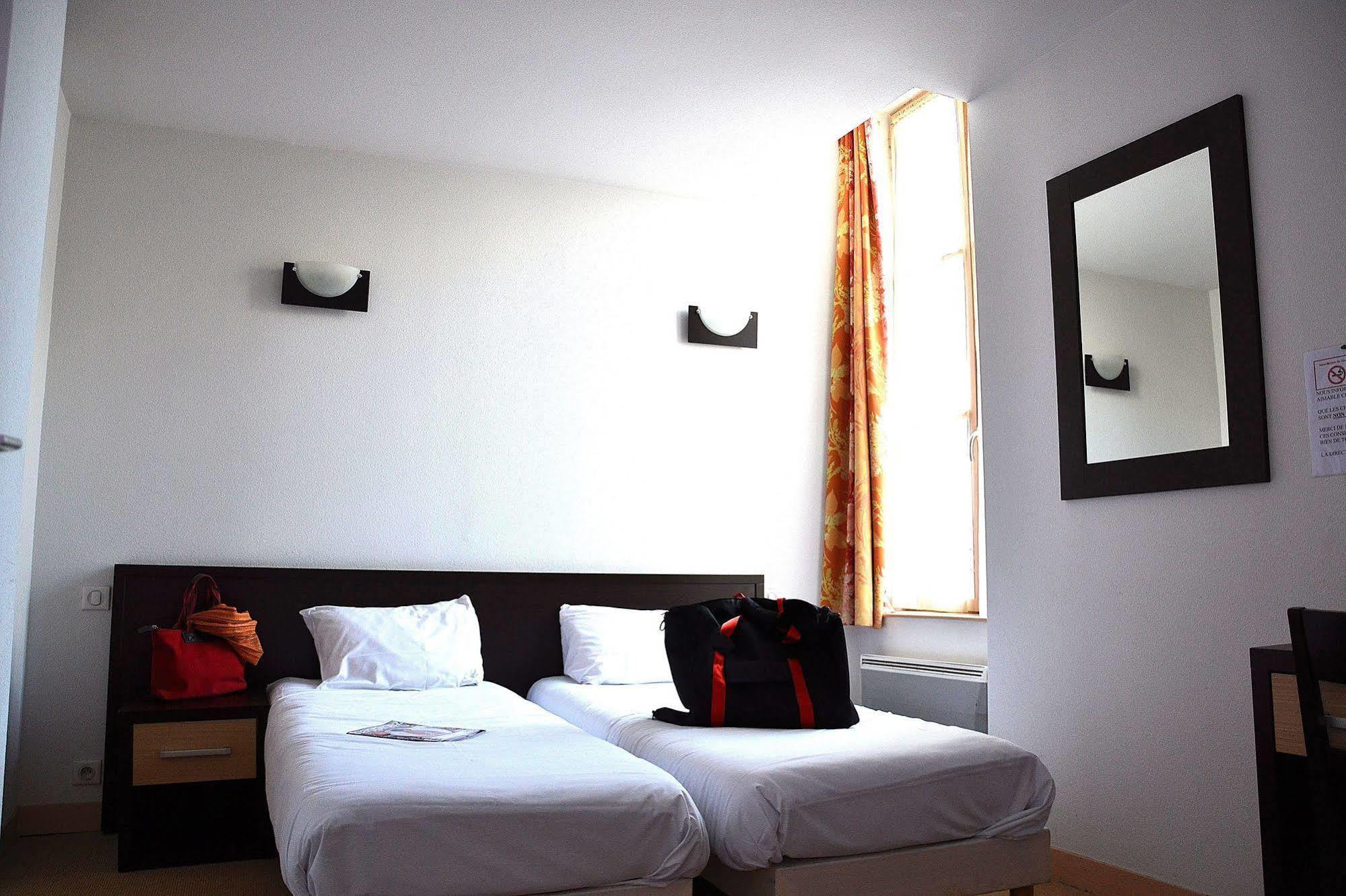Hotel Les Benedictins Limoges Kültér fotó
