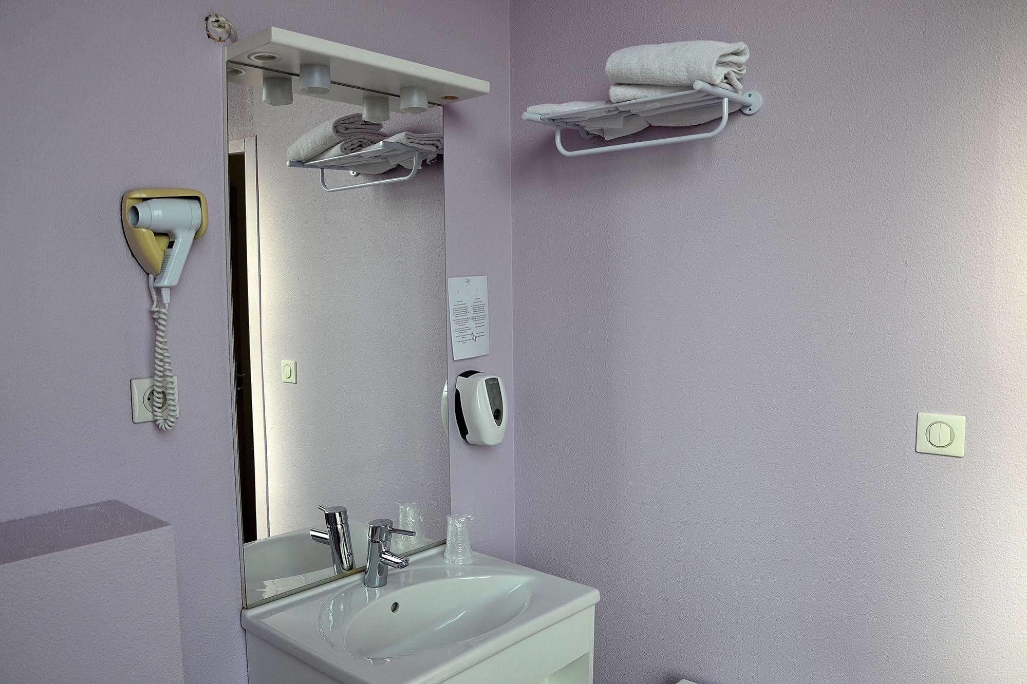 Hotel Les Benedictins Limoges Kültér fotó